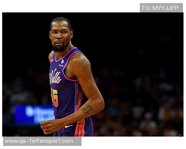 杜兰特评价塔图姆复出前景称其在此阶段表现令人期待